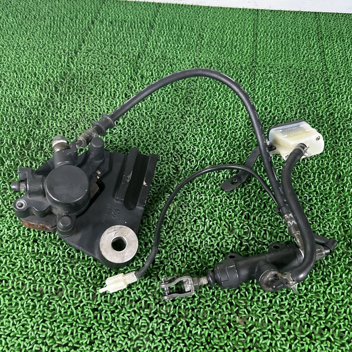 GPX150 デーモン GPX150GR リアキャリパー マスターシリンダー拍卖