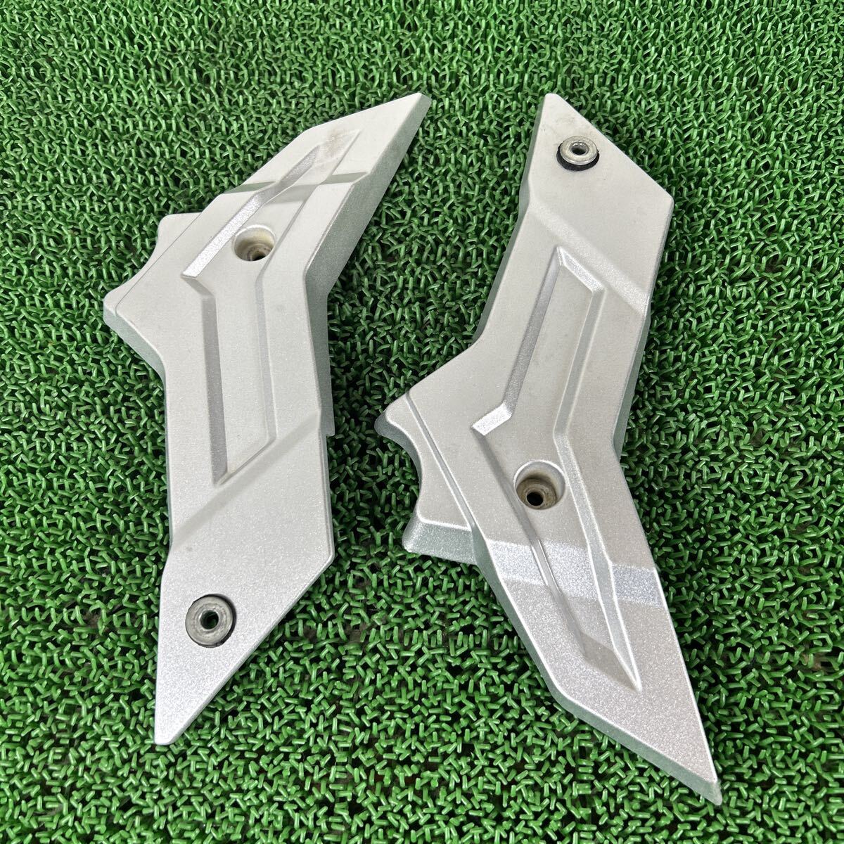 GPX150 デーモン GPX150GR サイドカバー ステップカバー拍卖