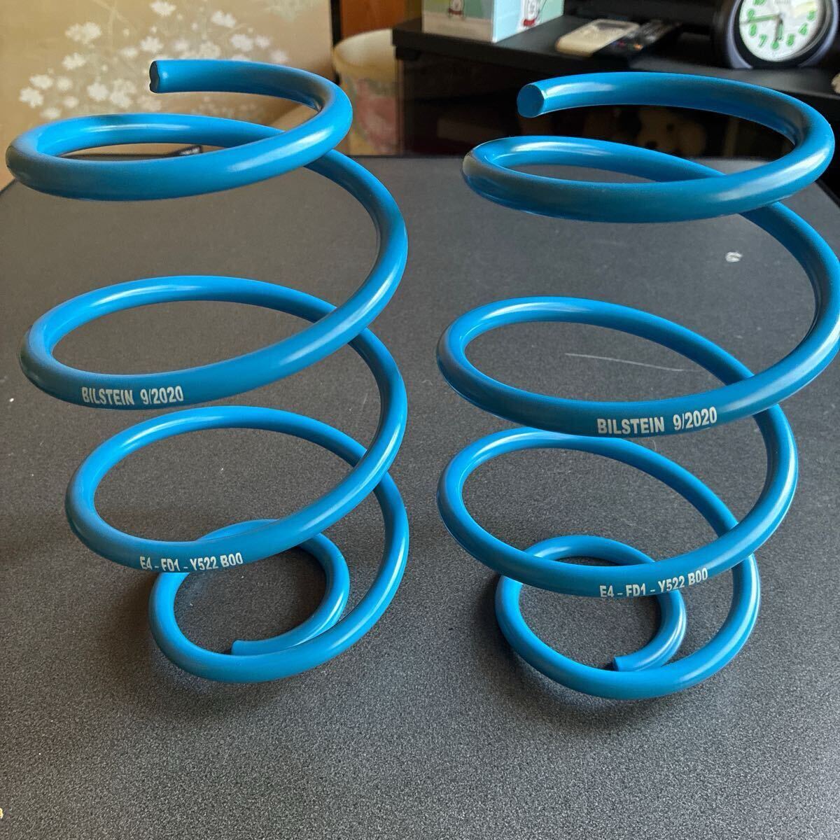 【新品・未使用・希少】ルノー トゥインゴ3 ビルシュタイン B14 車高調用スプリング フロント用 2本拍卖