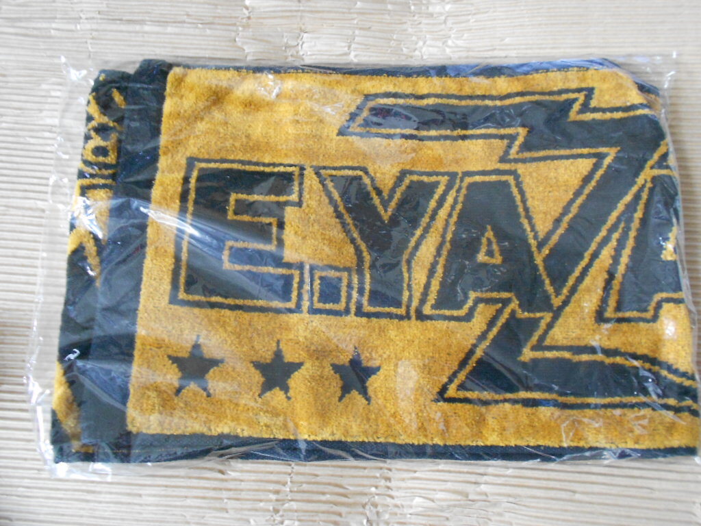 矢沢永吉★新品未使用品★スポーツタオル★ロックンロールスターブラック/ゴールド★全国送料無料★永ちゃんグッズ★拍卖