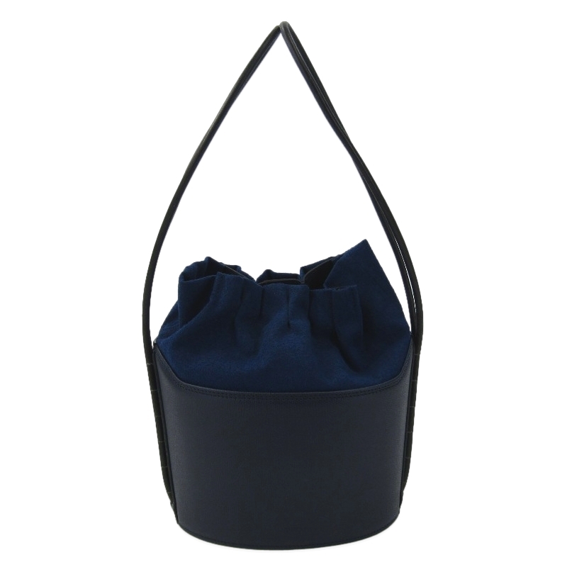 美品 BYYO ビョウ ハンドバッグ Drawstring Bag ドローストリングバッグ 牛革 馬革 綿 ナイロン Ladder Collection ネイビー 61003333拍卖