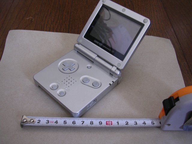 ■AGS-001 Nintendo ゲームボーイアドバンスSP シルバー 本体のみ 充電と充電池駆動/ゲーム操作確認品(確証提示) 動くが完全JUNK品拍卖
