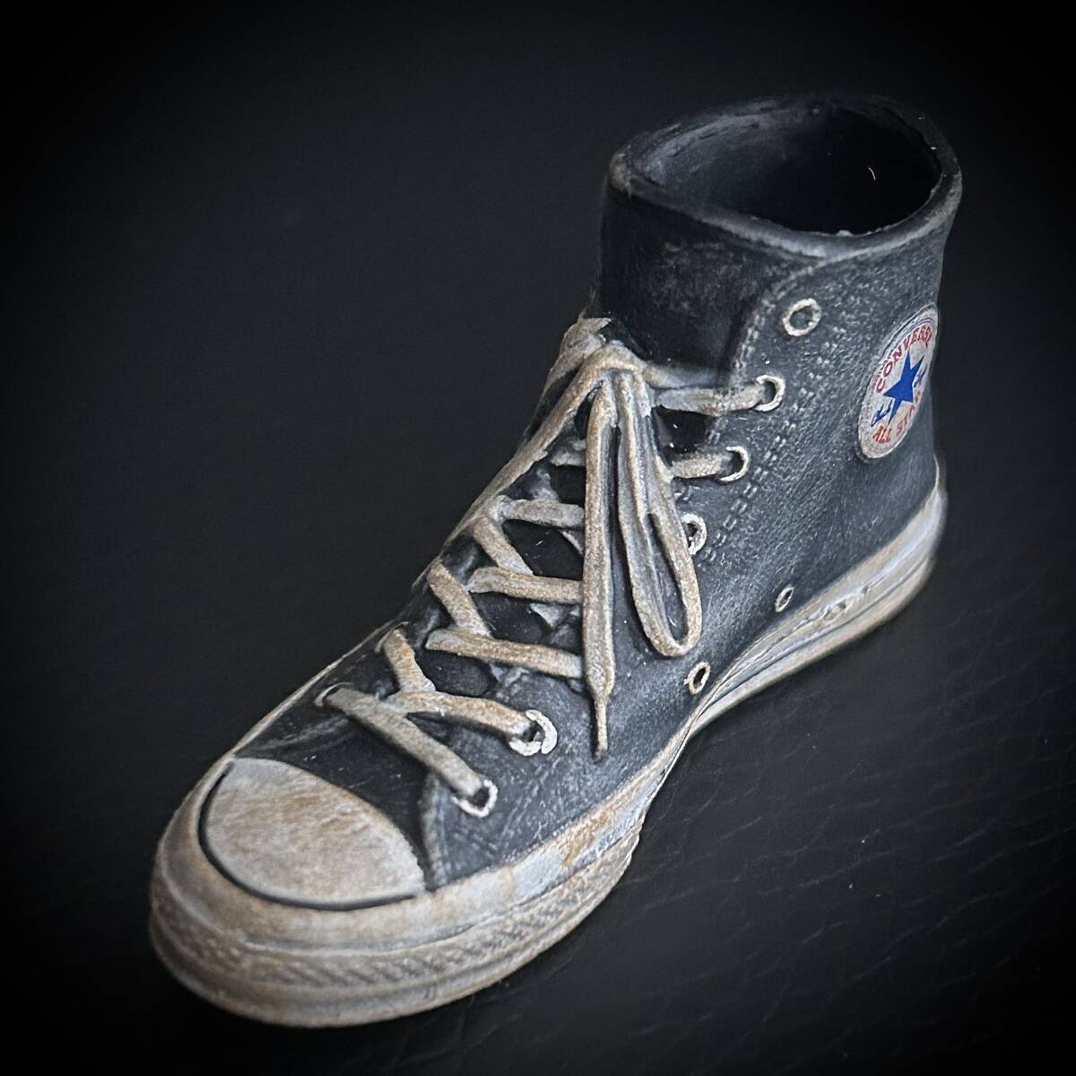 【注意/右足(片足)用のみ】CC_TOYS製 模型 1/6 スケール 女性 フィギュア用 部品 靴 スニーカー ハイカット ボールジョイント式 (未使用拍卖