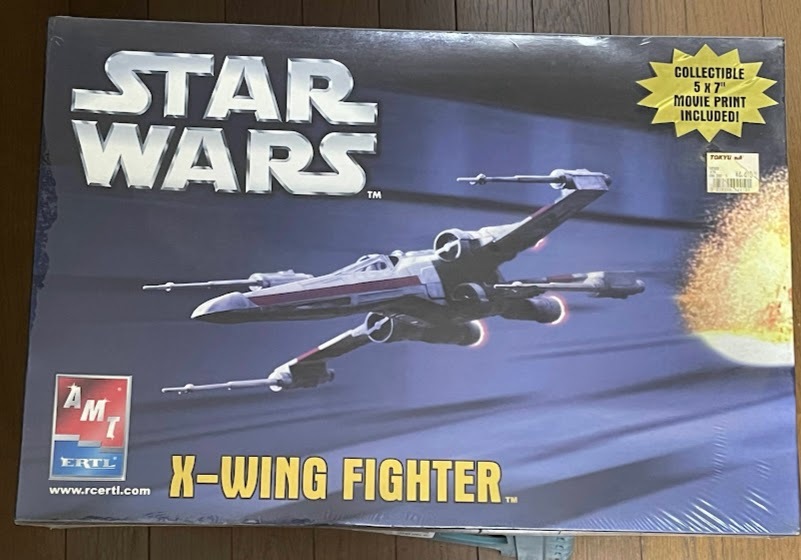 大特価 新品未使用未開封品 STAR WARS スターウォーズ Xウイング・スターファイター X-WING FIGHTER結構貴重品 プラモデル。拍卖
