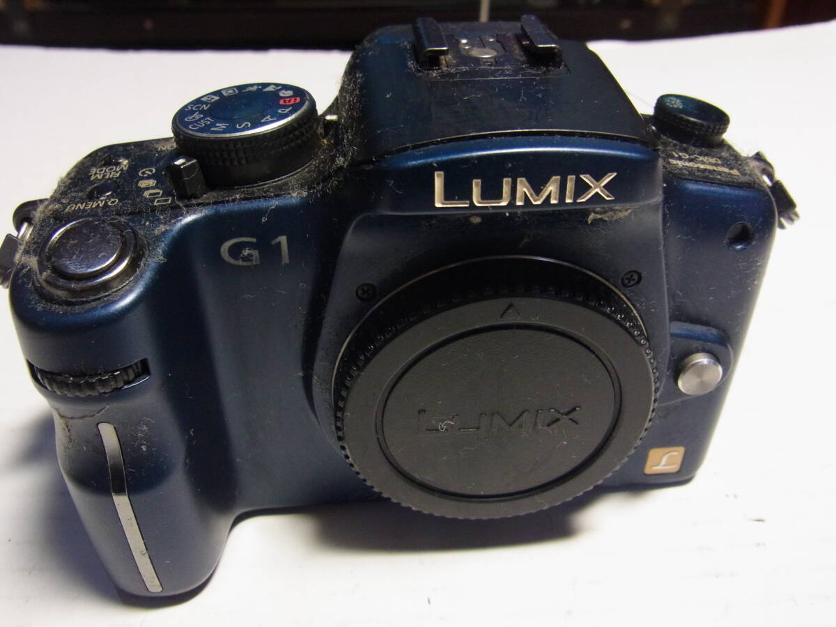★Panasonic DMC-G1 BODYのみ グリーン 1210万画素 マイクロフォーサーズ規格のデジタル一眼カメラ 動作しますがジャンク扱いNo2★拍卖
