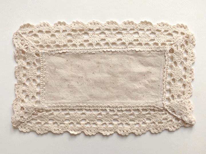 ●○レース縁取りテーブルマット 15cm×23.5cm○●ドイツ雑貨レースドイリーレトロビンテージアンティークヴィンテージ CL251拍卖
