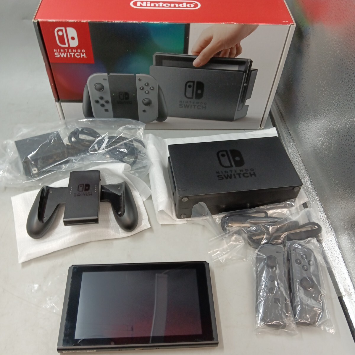 A Nintendo Switch ニンテンドースイッチ HAC-001 グレー XAJ10004603459拍卖