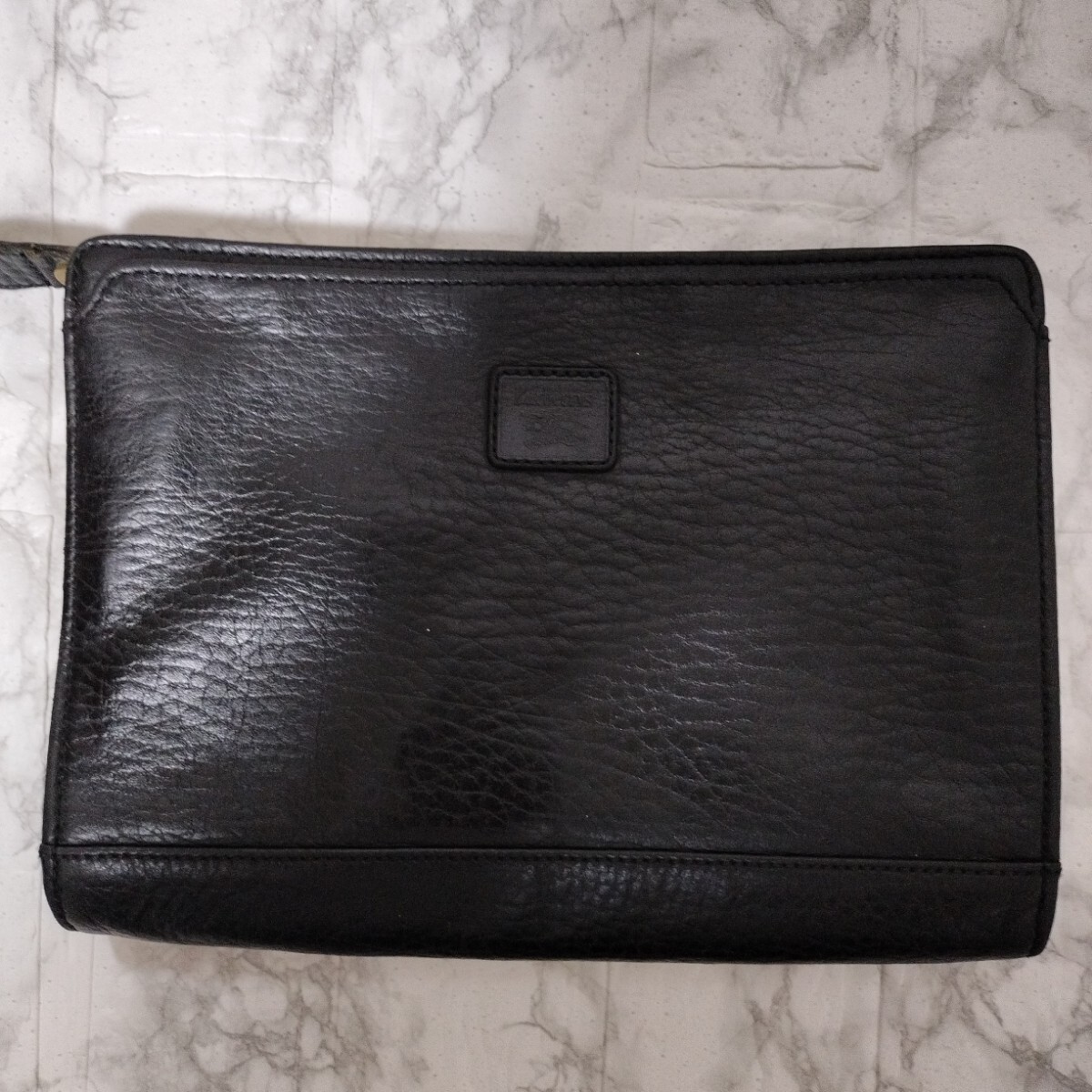 バーバリー レザー クラッチバッグ ブラック 拍卖