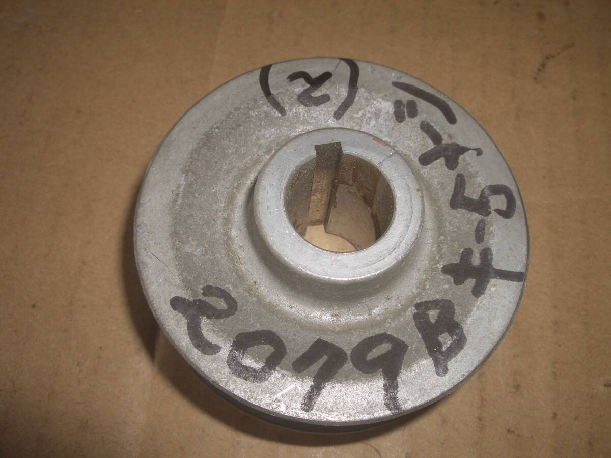 プーリー 軸径20ミリ 外径79ミリ Bベルト アルミ製 その2拍卖