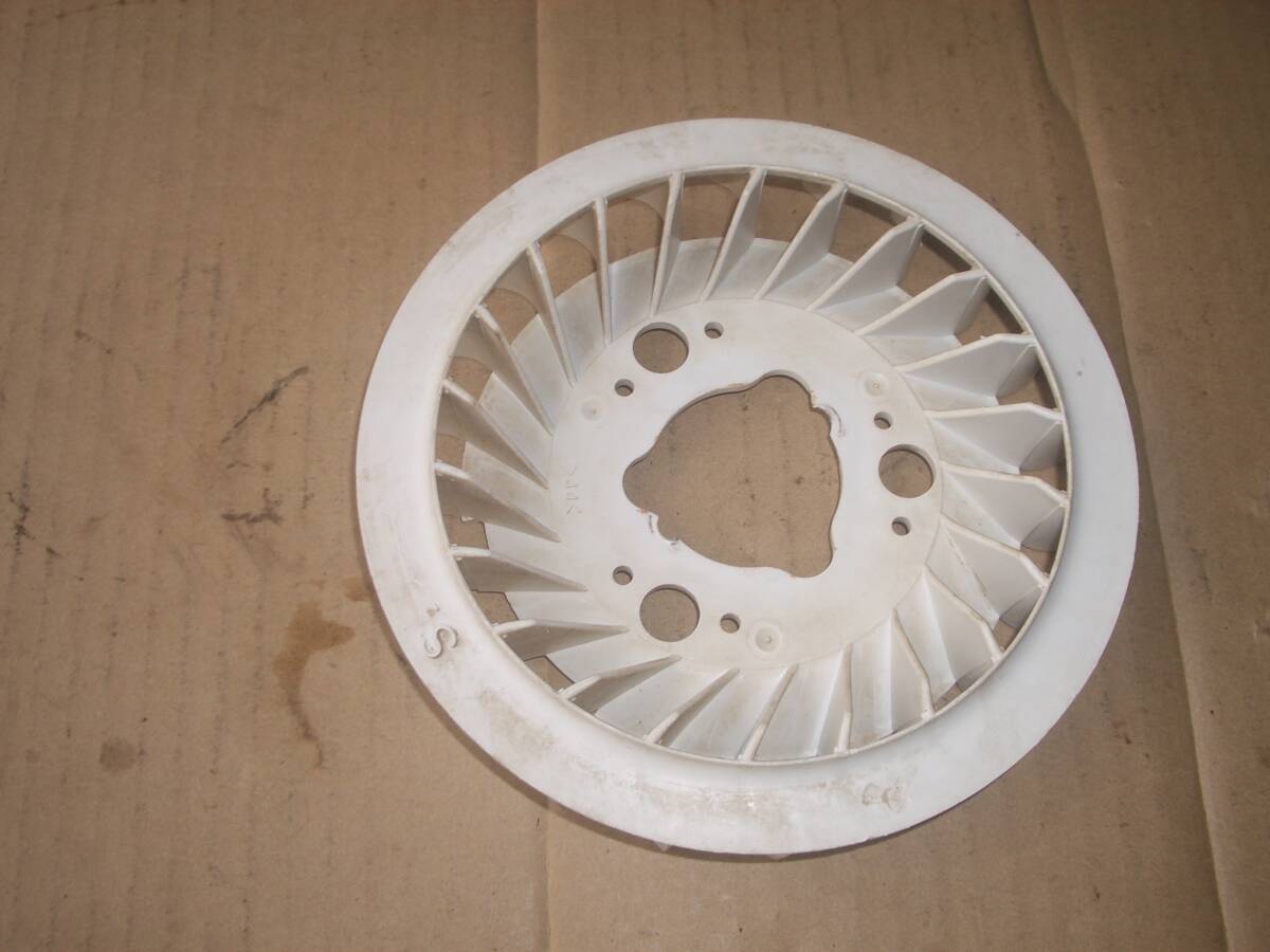 ヤンマー GA160 その3 冷却ファン拍卖