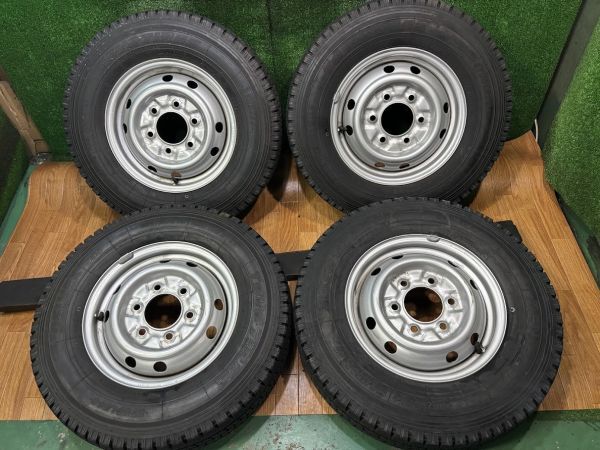 ボンゴ TOYO DELVEX 935 185/80R14 102/100LT スチールホイール付き 4本 5J ET50/6H 139.7 スタッドレスタイヤ拍卖