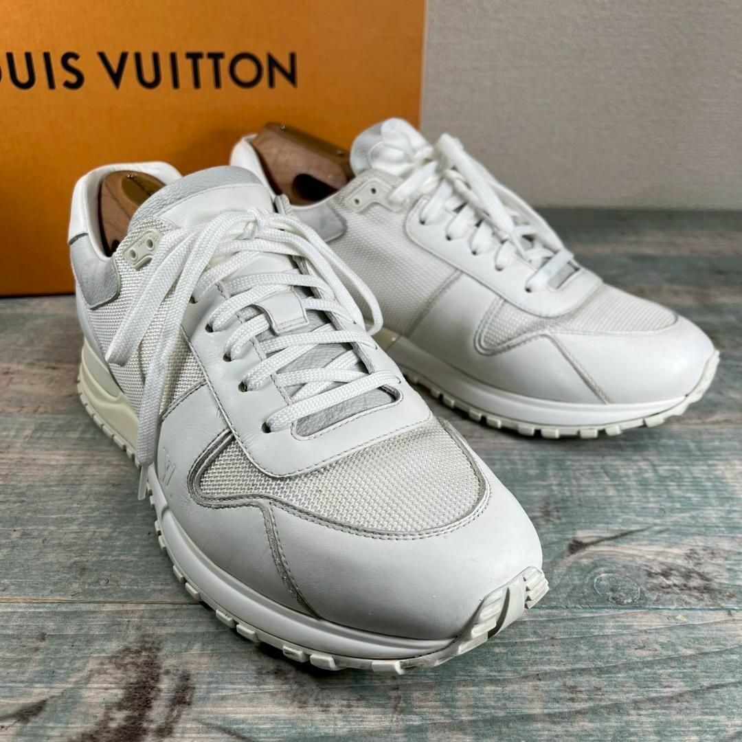 美品 LOUIS VUITTON ランアウェイ モノグラム スニーカー拍卖