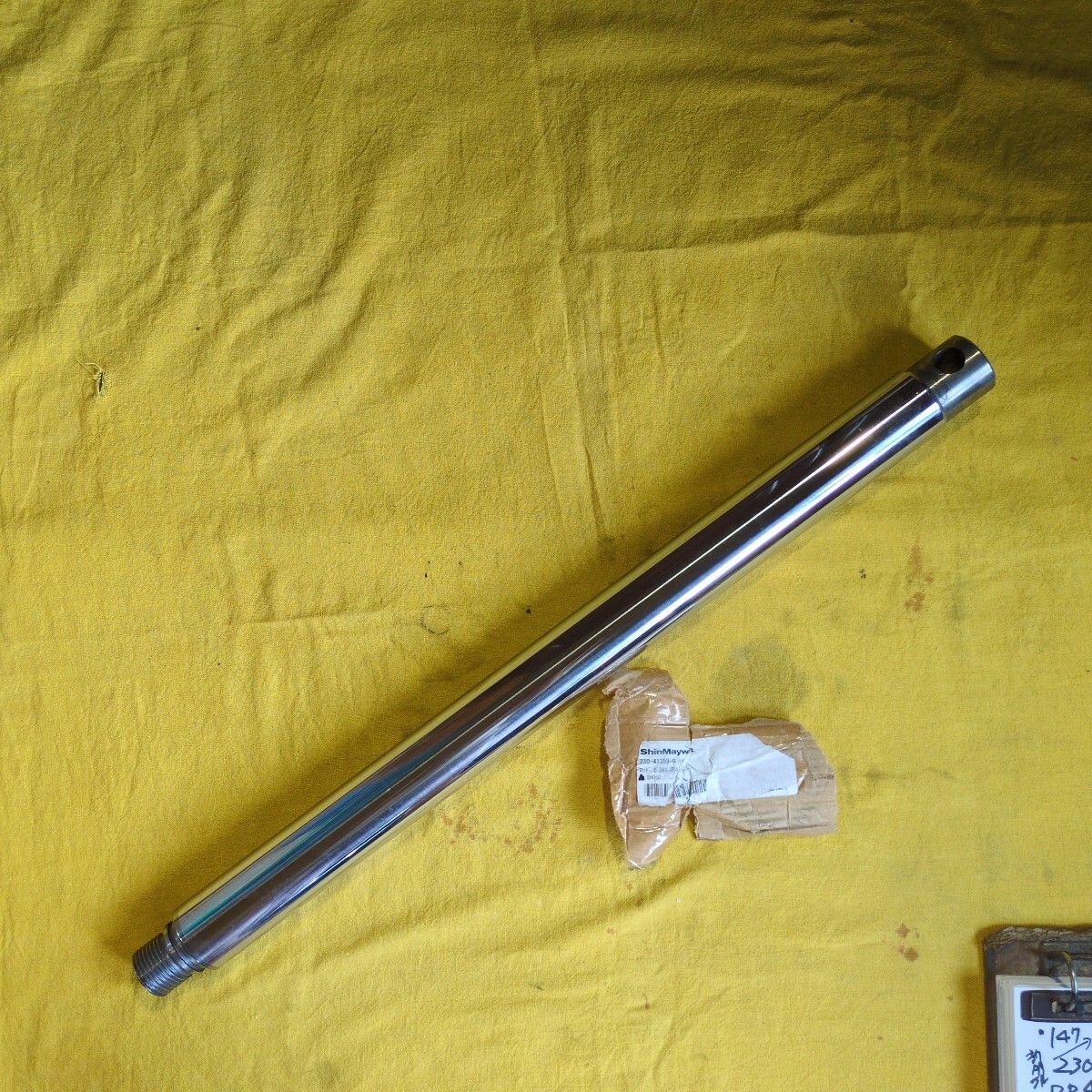 ●147 新明和。ピストンロッド。230−41359−0 DR4−01S (4t)未使用保管品。拍卖