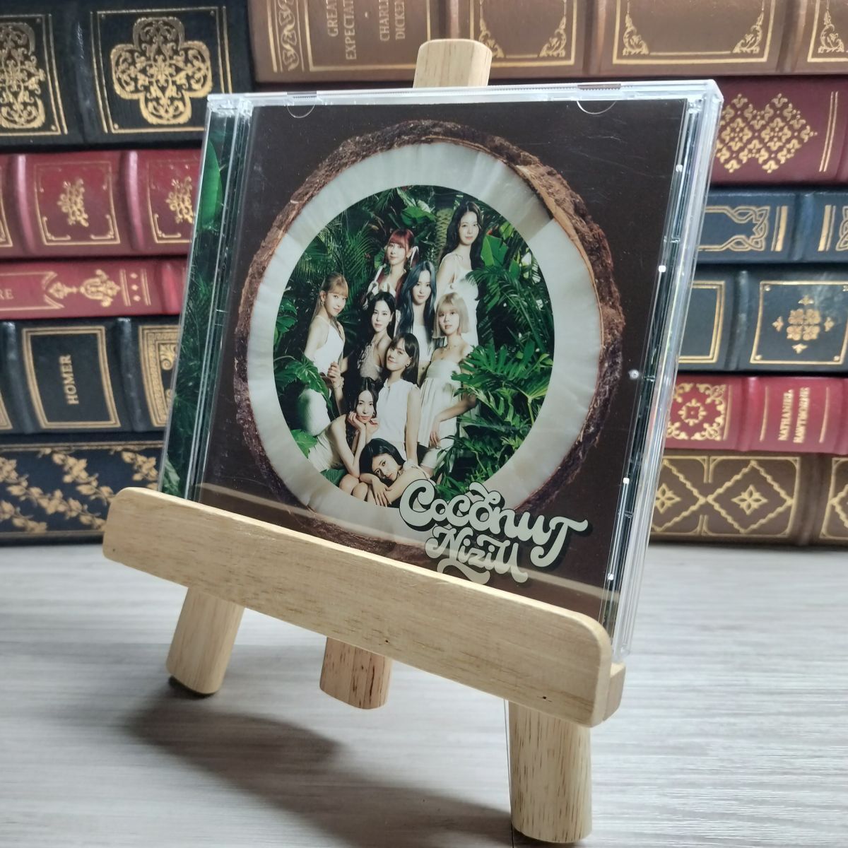 8-1 COCONUT (通常盤) (特典なし)/NiziU 09424拍卖