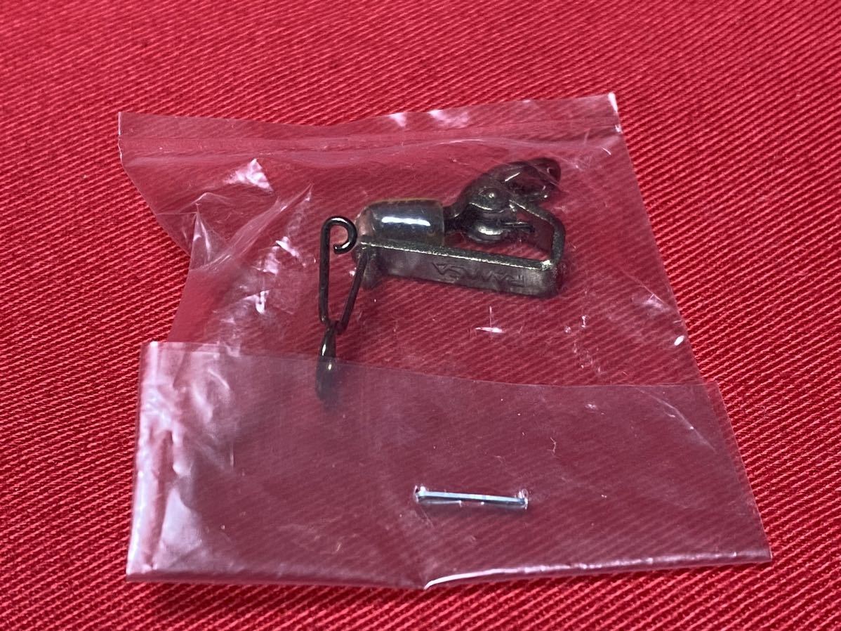 RAMSA ワイヤレス ラべリアマイク 用 ★ 縦型 マイククリップ ★ 旧型 WM-LA02-K ★ 現行型 XDT130U01A ★ 新品 評価100% ! 本人確認済!!拍卖