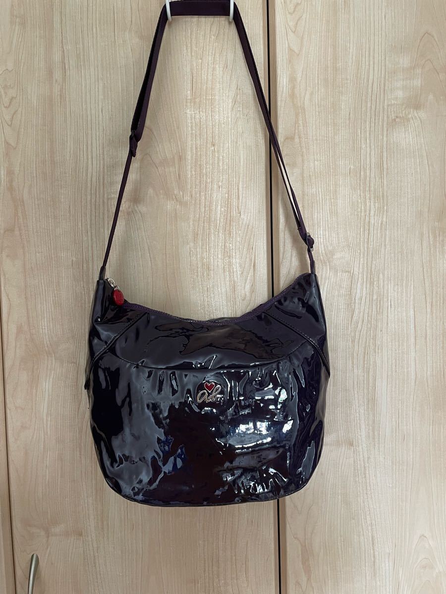 ★美品 アニエス・ベー ショルダーバッグ 紫 エナメル★拍卖