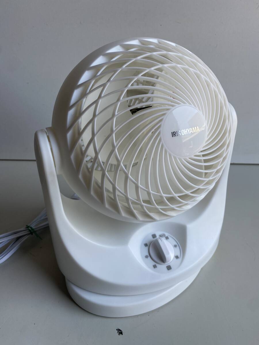 ⑤t671◆IRIS OHYAMA アイリスオーヤマ◆サーキュレーター PCF-MKM15-W 8畳 首振り マカロン型 空調 ホワイト 2023年製 家電製品 動作品拍卖