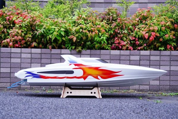 TFL BG1314 30CC Large White Shark Gasoline RC Yacht Boat エンジンボート拍卖