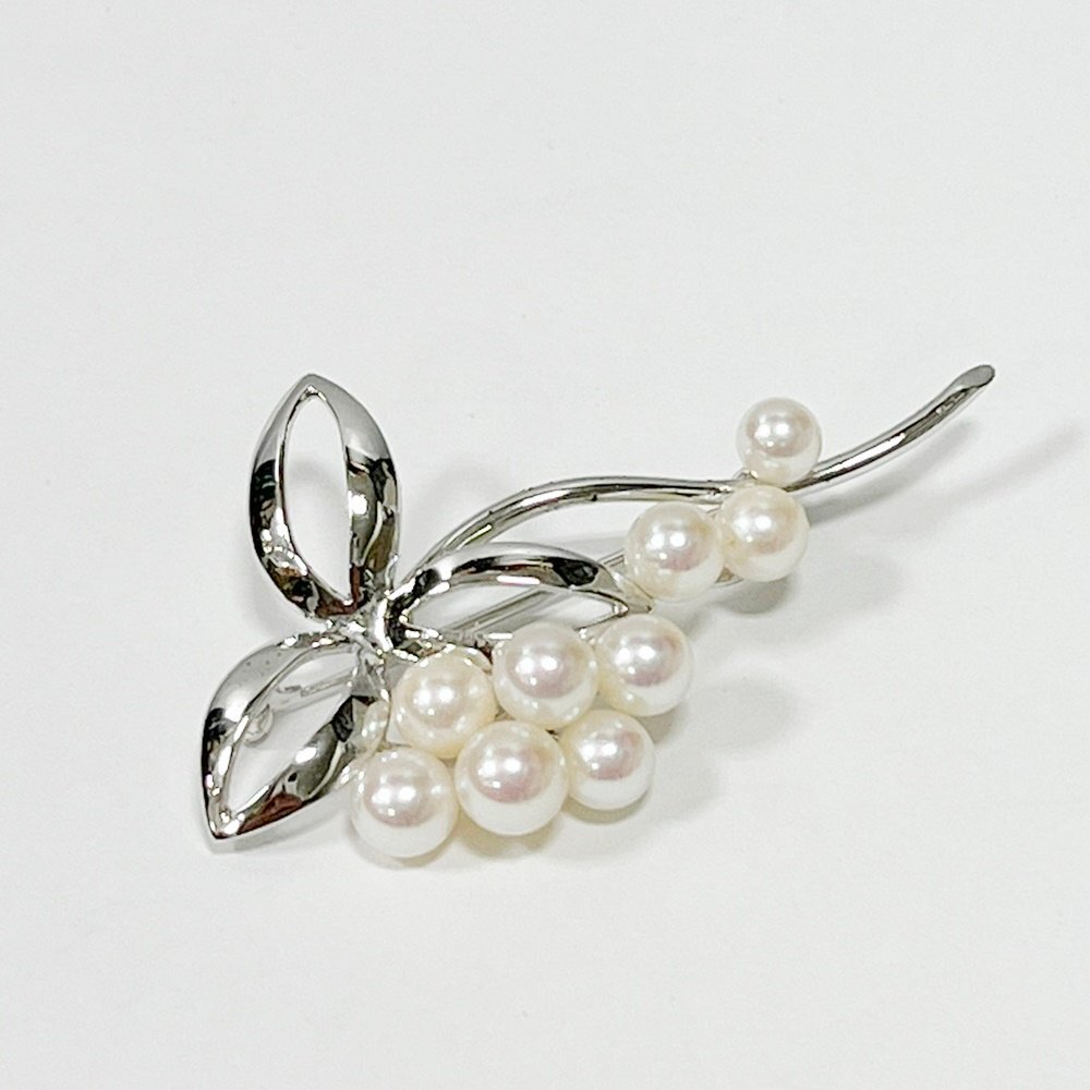 YA1 MIKIMOTO ミキモト リーフモチーフ ブローチ 9粒 4.5mm~5.6mm シルバー S刻印 M刻印 アクセサリー 5.8g拍卖