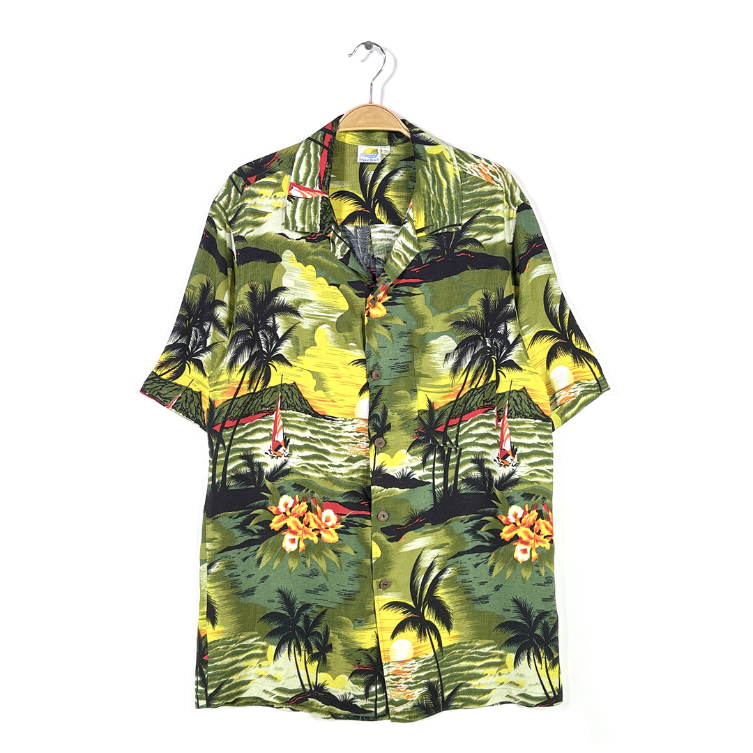 【送料無料】MAIKAI BEACH レーヨン アロハシャツ 開襟 オープンカラー 総柄 ハワイアン 半袖シャツ サイズL 古着 @CD9001拍卖