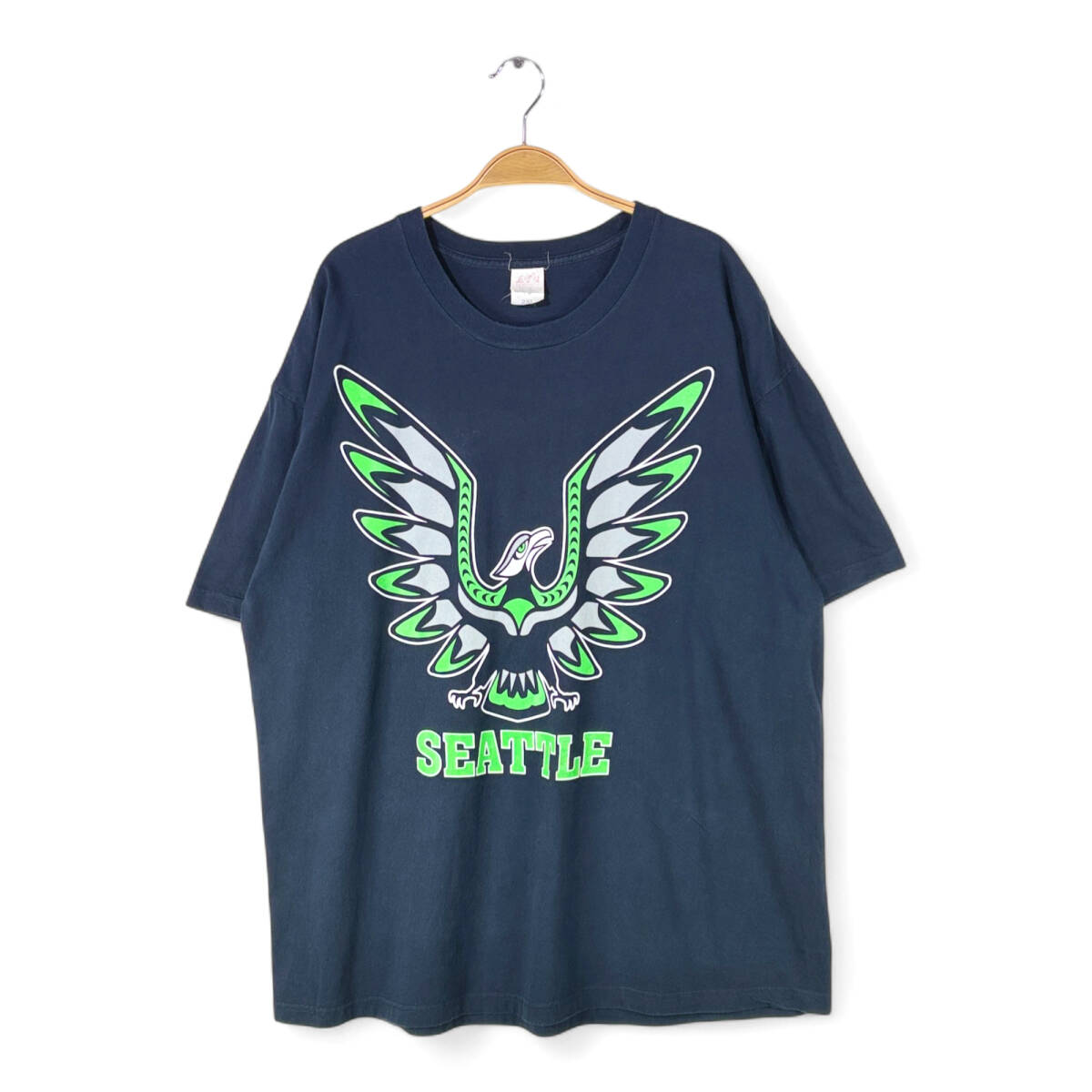 【送料無料】NFL シアトルシーホークス Tシャツ アメフト ブラック SEATTLE SEA HAWKS メンズ2XL 古着 @BZ9029拍卖