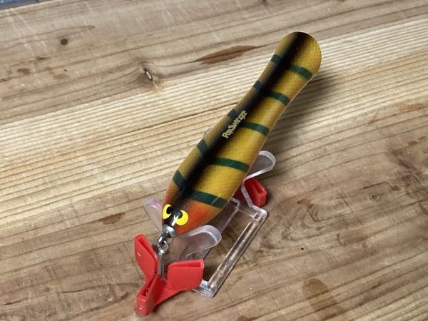 ポップスインガー105mm22.5g イエロー系カラー 箱61拍卖