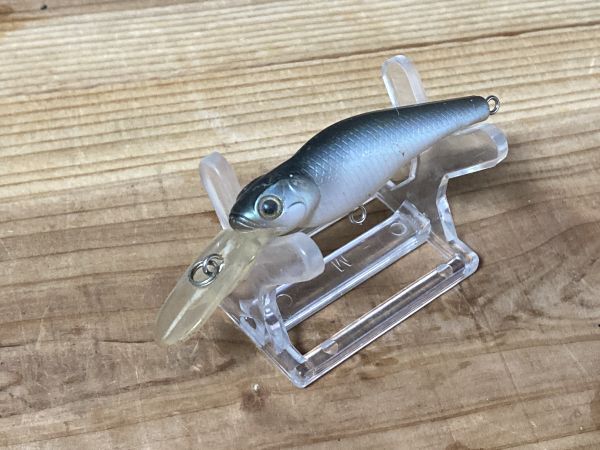 スピンムーブシャッド エバーグリーン ホワイト系カラー 箱70拍卖