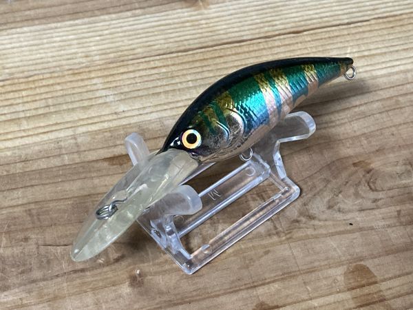 メーカー不明シャッド 70mm9.8g オイカワ系カラー 箱70拍卖