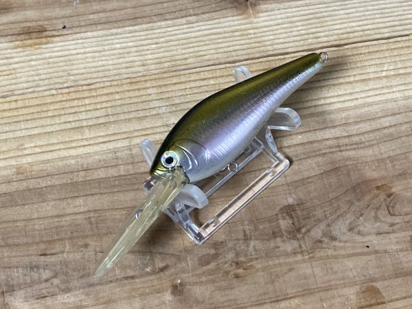 TDシャッドLC75SP ダイワ シルバー系カラー 箱70拍卖