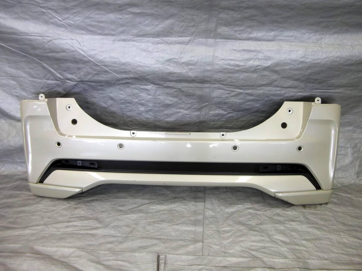 ☆●2412-K25LL 割凹無! B44A B47A ルークス ハイウェイスター 純正 リヤバンパー ソナー穴あり S45 フローズンバニラパール 85022 7NA-0拍卖
