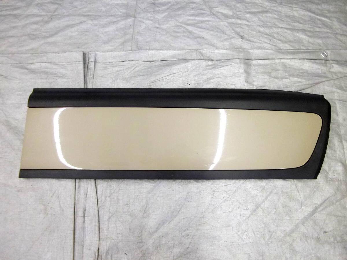 ☆●2506-NN56L MN71S クロスビー 純正 右 フロントドア スプラッシュガード マッドガード ZYL キャラバンアイボリーパールM 77511-76R0拍卖