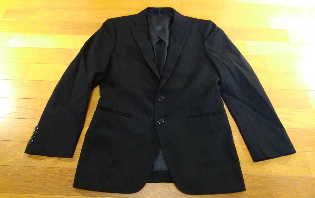 Torgiano トレジャーノ テーラードジャケット チェスト90 ウエスト74 身長165 黒 送料600円~拍卖