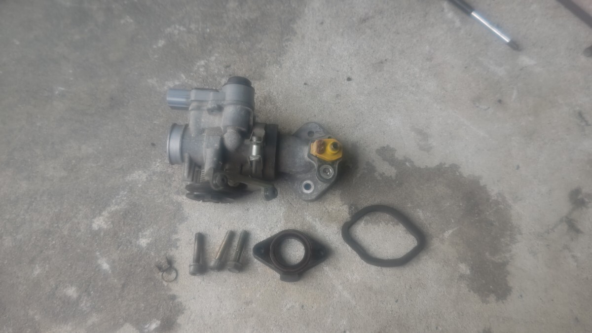 ヤマハ シグナスX CYGNUSX LPRSE4620 純正 実動 スロットルボディ インジェクション 吸気 エンジン 部品 E3B8E ストック YAMAHA SE44J 台湾拍卖