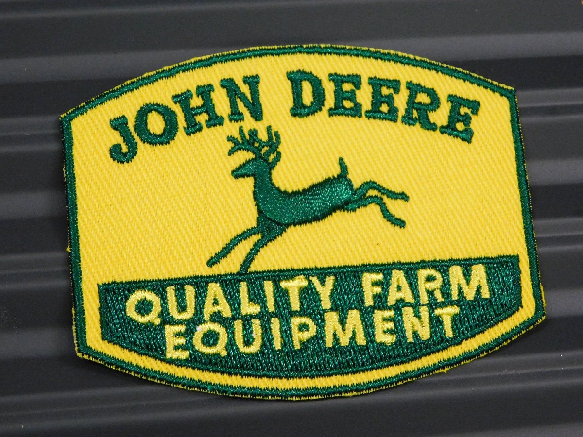 ◆送料\110◆【JOHN DEERE・ジョンディア】※《アイロン刺繍ワッペン》 アメリカン雑貨 刺繍ワッペン アイロンワッペン拍卖