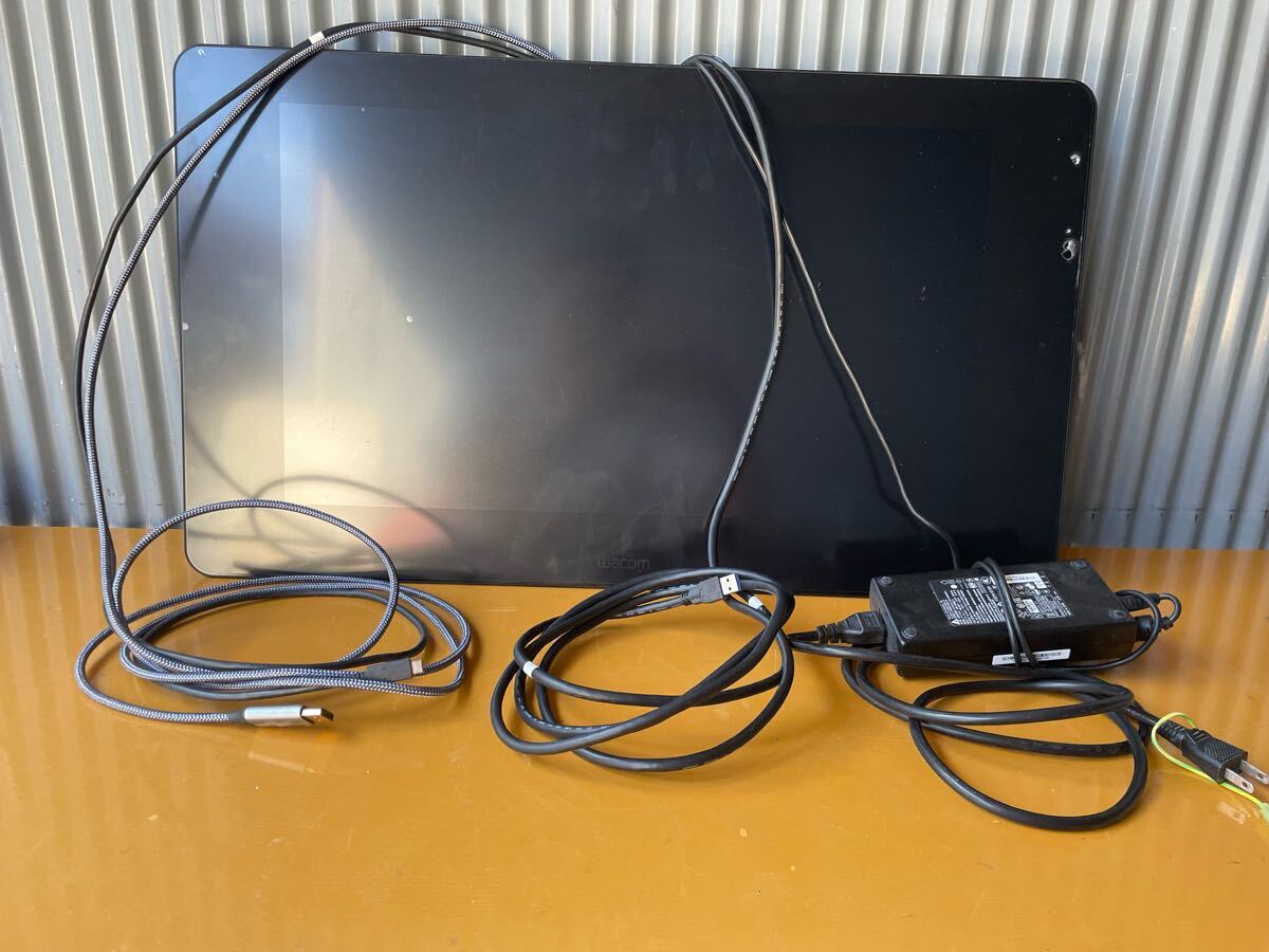 C3MK-50630N 動作品 附属品欠品有り Wacom DTK-2420/K0 Cintiq Pro 24 ペンタブレット 4K対応 ワコム スタンド付き★拍卖