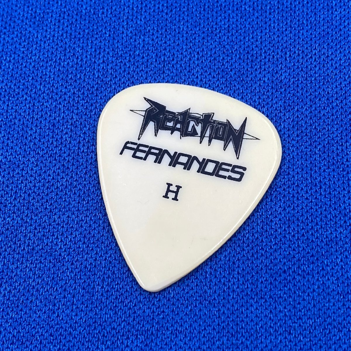 【18153Q059】REACTION リアクション ギターピック FERNANDES フェルナンデス ロックバンド ヘヴィメタル バンド 音楽 ロック 懐かし拍卖
