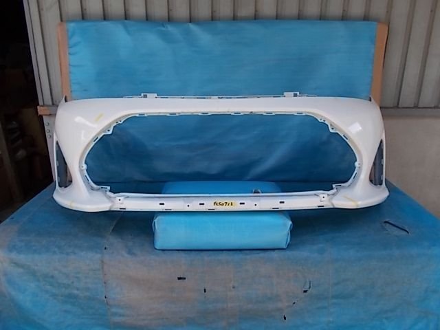 アクシオ / フィールダー NZE161 後期 フロントバンパー №FC50713拍卖