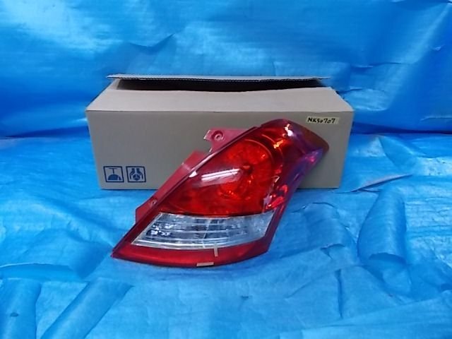 スイフト スポーツ ZC32S 右 テールランプ テールレンズ №NK50707拍卖