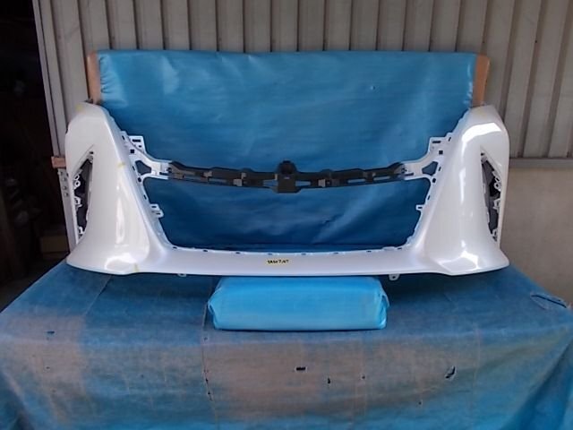 アルファード AGH40 / AAHH40 フロントバンパー №TA507127拍卖