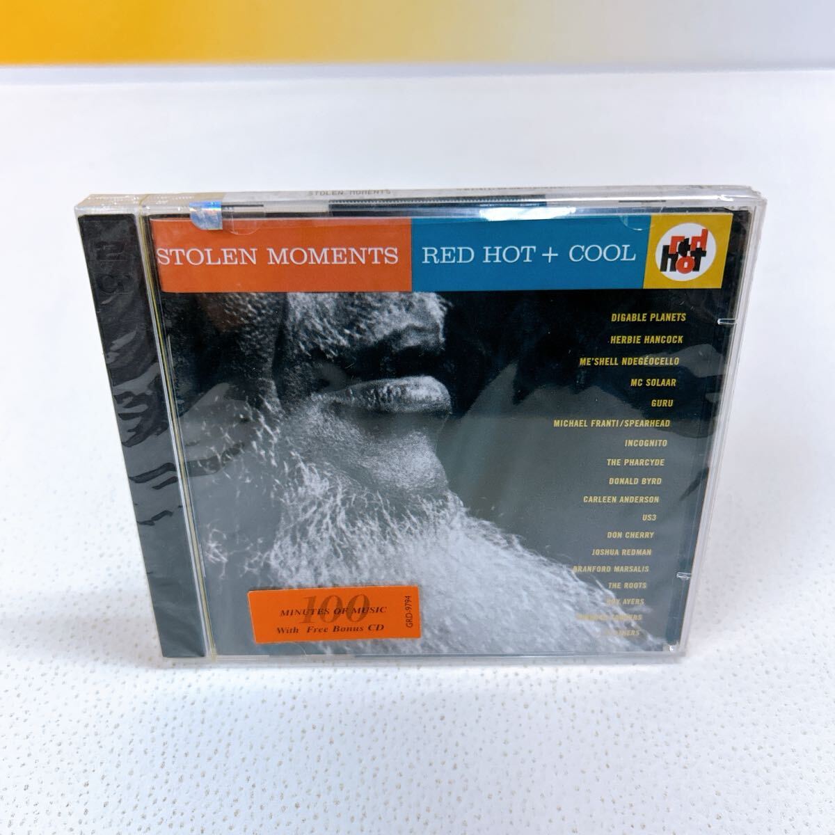 R7-W7/17 STOLEN MOMENTS RED HOT+COOL 洋楽CD拍卖