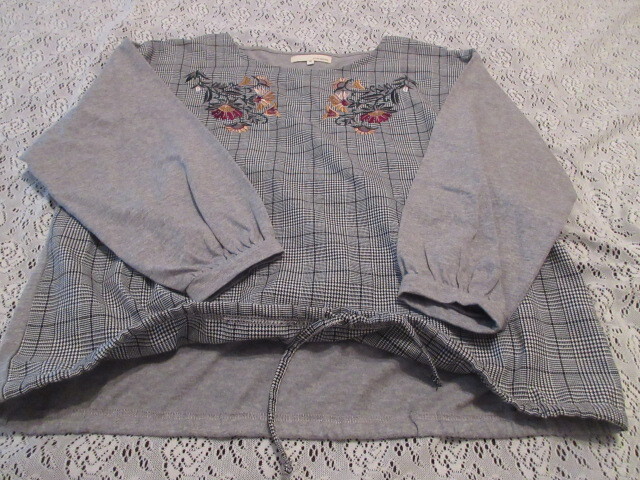 F)■ブランド品【pink adobe ピンクアドベ 】■綿32%ポリ■前チェック&刺繍/袖&後見頃は無地異素材!裾幅調整!■お洒落なカットソー拍卖