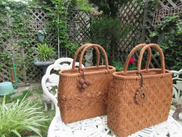 ■日本製【職人の手作り】■山葡萄かごバッグ /手編み山葡萄籠/バスケット籐かご■即決はバッグチャーム付き! ■内ポケット2&カバー付き拍卖