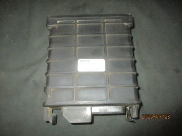■アウディ 90 2.3 クアトロ エンジンコンピューター 中古 0280800128 811906264C B2 クワトロ コントロールユニット モジュール ECU拍卖