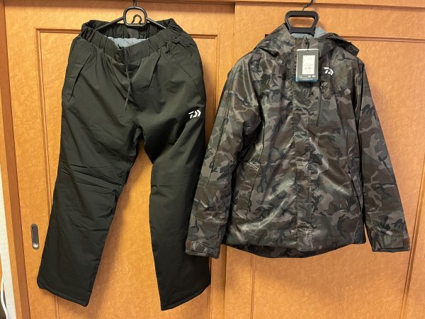 ☆DAIWA ダイワ DW-3524 レインマックス ウィンタースーツ グリーンカモ Lサイズ☆拍卖