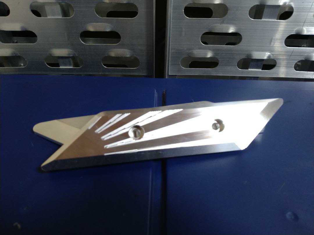 ジャイロキャノピー アルミ削り出しサイドプロテクター 日章旗角型拍卖