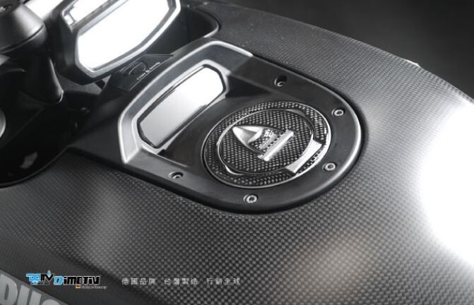 ★DIMOTIV di-cgtcp-du-02 カーボン調タンクキャップパッド DUCATI DIAVEL Monster Street Fighter MONSTER1200R拍卖