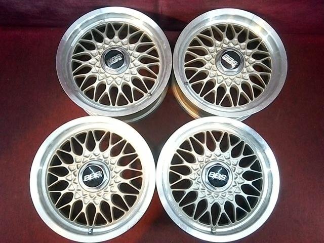 ヴォクシー TA-AZR60G 中古ホイール4本セット BBS、RG032、15インチアルミ、15×6.5J、5穴、PCD:114.3、+45、ハブ径:約60mm拍卖