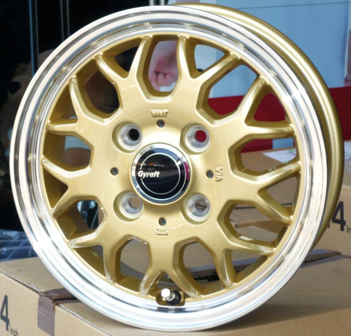 税込! TT/TV系 サンバー トラック・バン用アルミホイール 「GYRAFT-9M」GLD 新品1台分拍卖