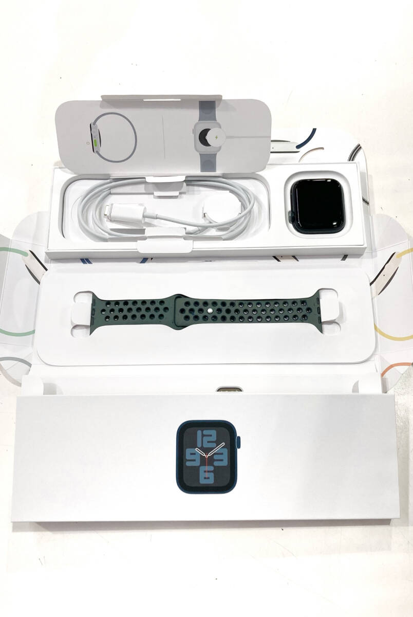 APPLE WATCH SE A2723 MRTX3J/A アップルウォッチ 腕時計 44mm GPS ALUMINUM MODEL MIDNIGHT ミッドナイト 箱付拍卖