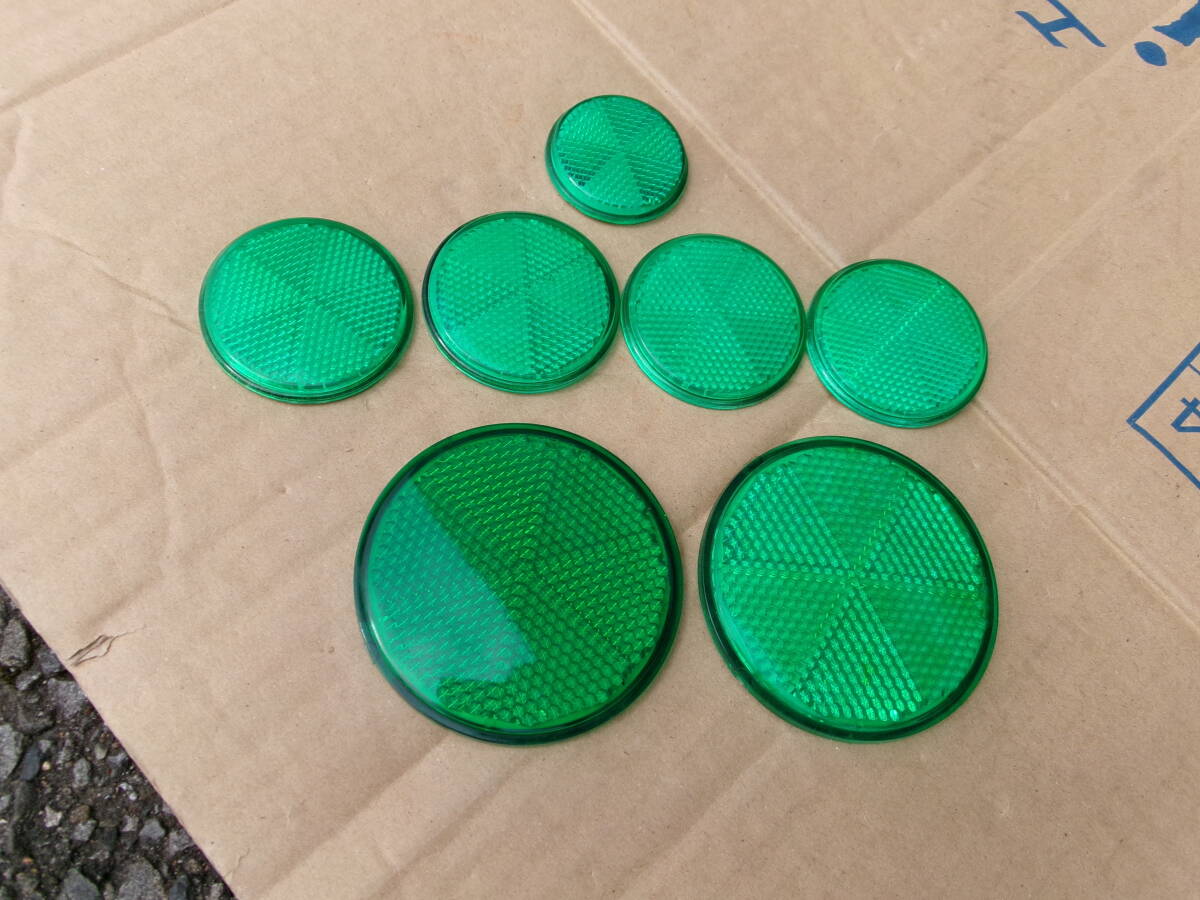 当時物、レトロ、デコトラ、昭和50年代、丸型リフレクター、大、中、小、計7枚、日野、三菱ふそう、イスズ、UD、旧車、商用車、バイク拍卖